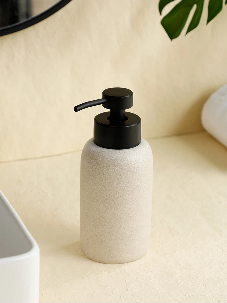 distributeur de savon moussant rechargeable pour les mains