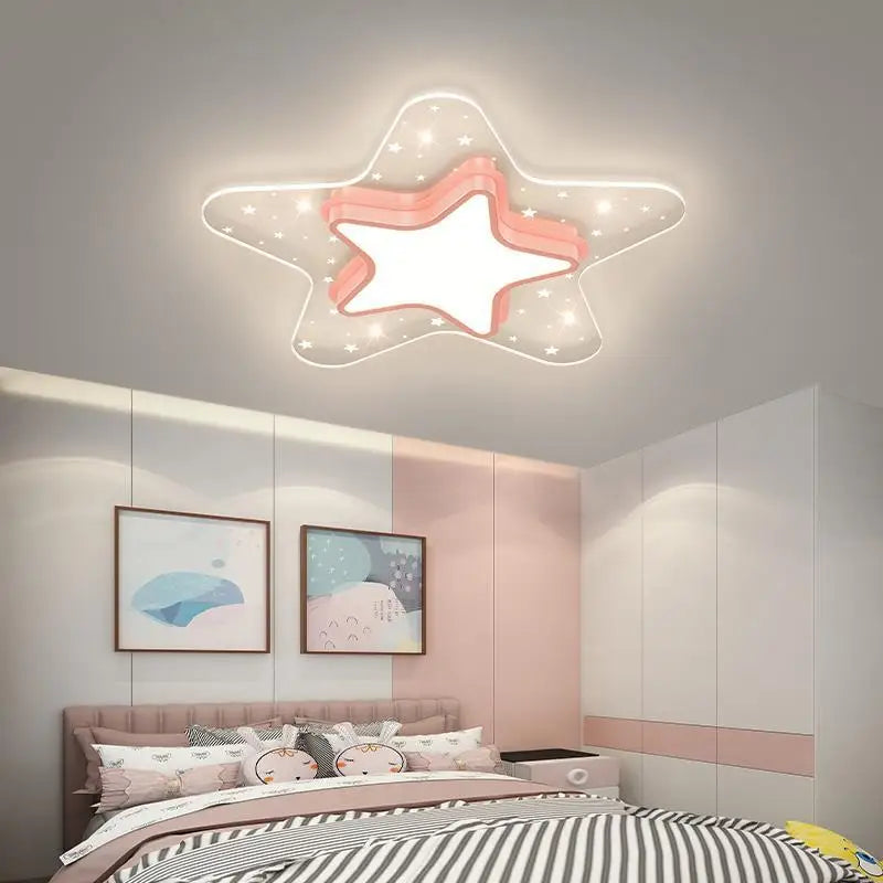 plafonnier ciel étoilé pour chambre d'enfant décoration nordique chaleureuse