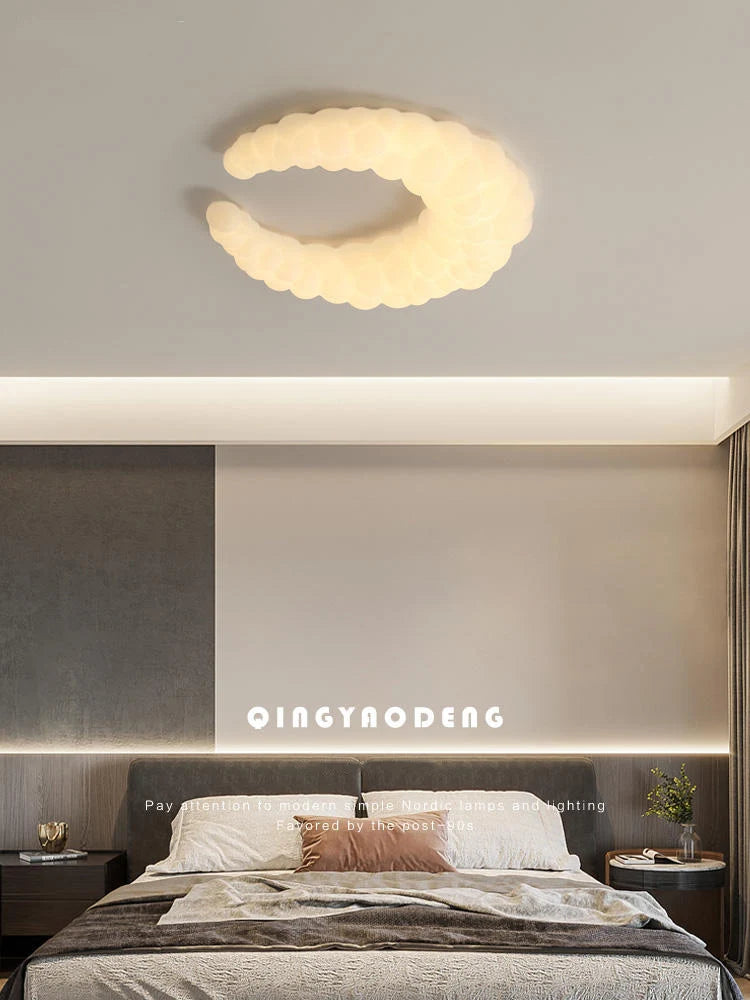 lustre lune design nuage pour décoration intérieure enfant