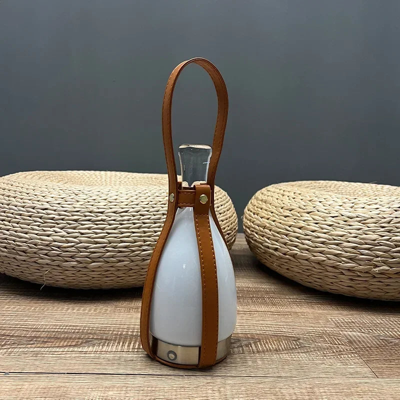 lampe de bureau led design bouteille en verre pour extérieur et intérieur