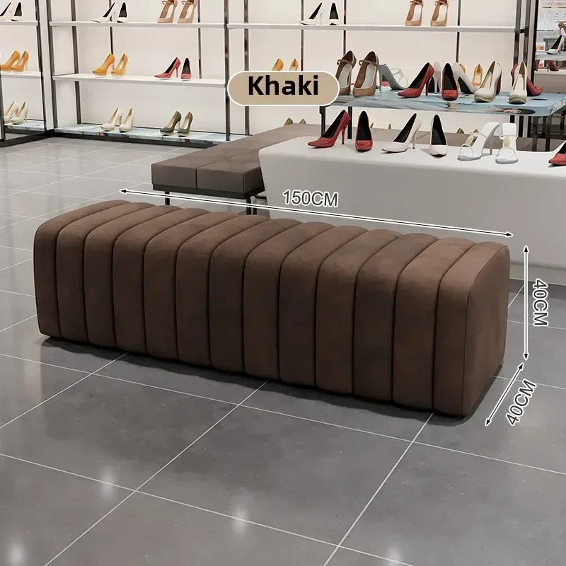 banc à chaussures design moderne avec repose pieds doux et confortable