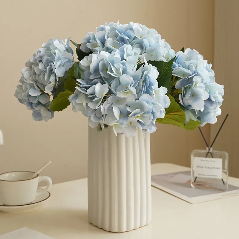 fleurs d'hortensia artificielles pour décoration élégante et durable