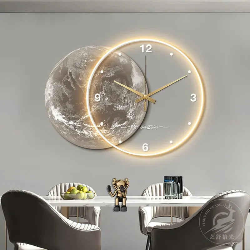 horloge murale design moderne pour décoration intérieure élégante