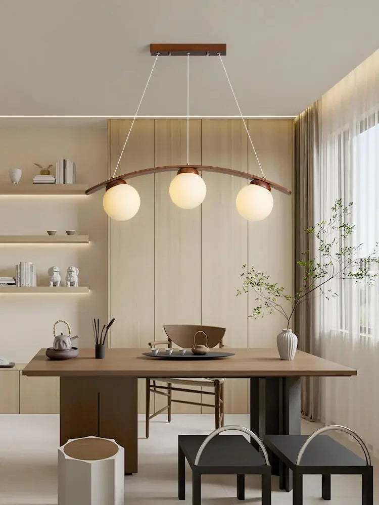 lustre en bois design pour décoration contemporaine maison