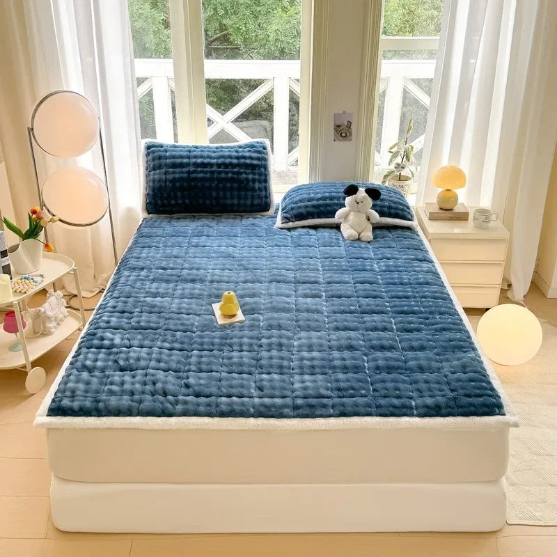 surmatelas chaud en velours pour lit double antidérapant et pliable