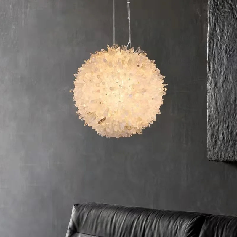 lustre moderne en cristal naturel pour décoration intérieure élégante