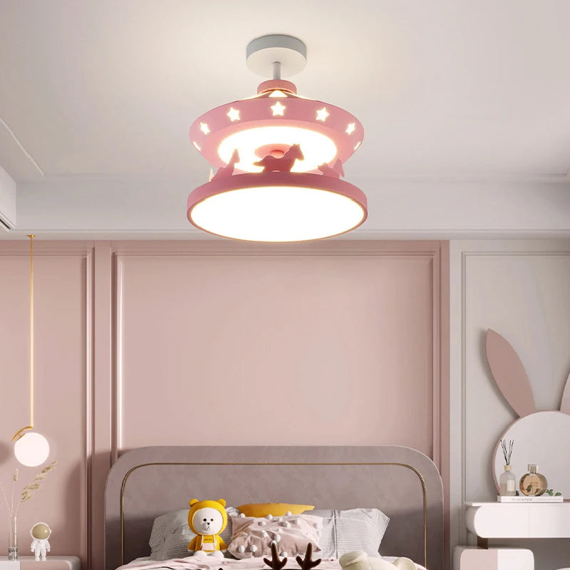 lustre moderne minimaliste pour chambre d'enfant lumineux et chaleureux