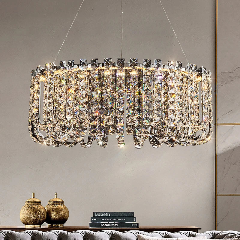 lustre en cristal moderne pour un intérieur élégant et raffiné