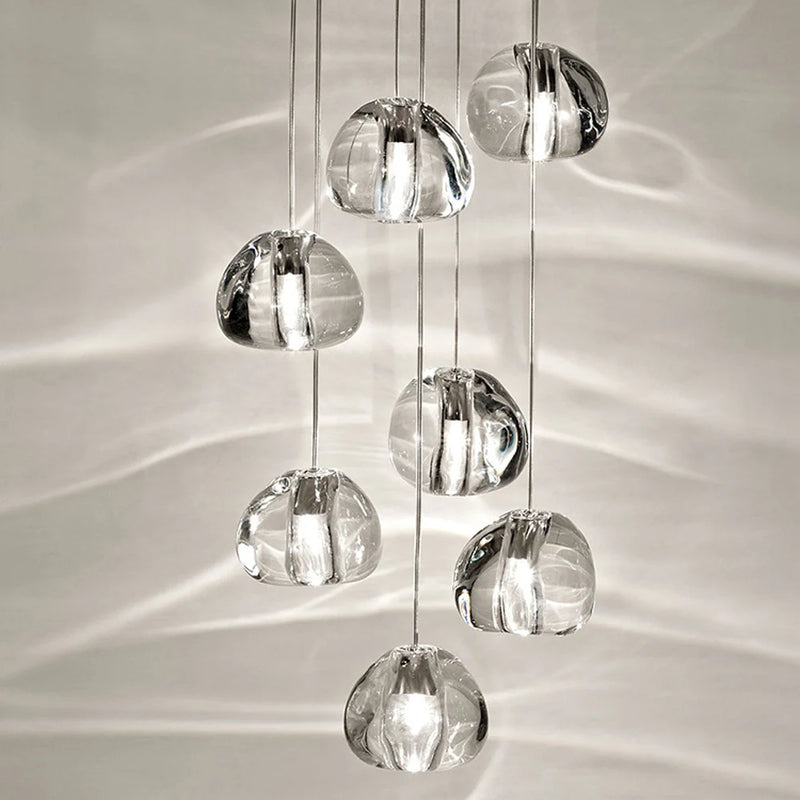 suspension design en cristal pour un éclairage moderne élégant