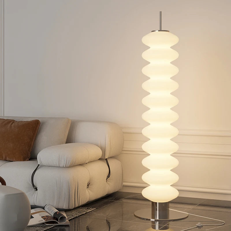 lampadaire net moderne simple pour séjour à la maison
