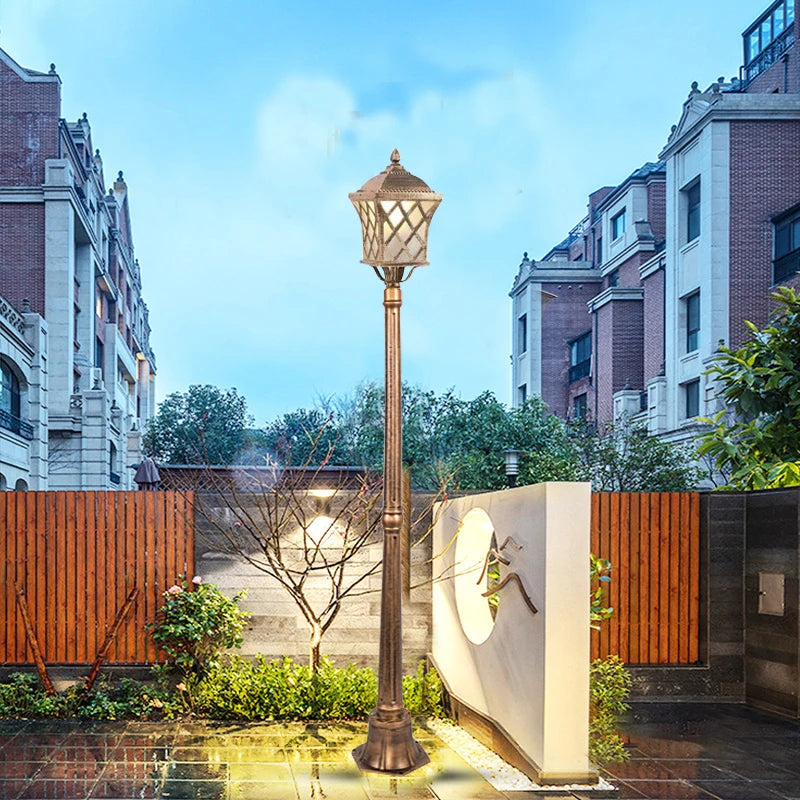 1.8M European Garden Street Lamp Outdoor Waterproof Single-Head High-Pole Landscape Lamp