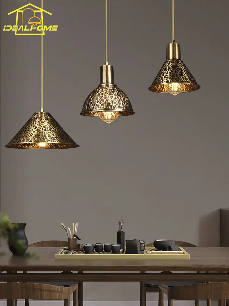 lustre décoratif chinois en cuivre pour ambiance zen