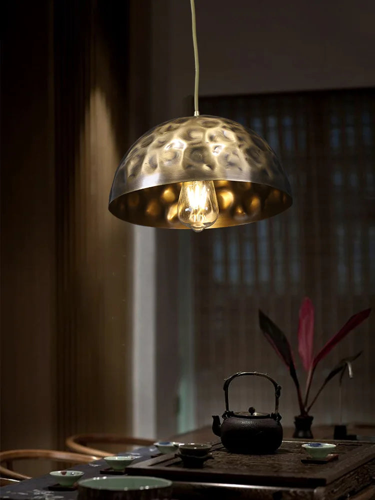 lustre décoratif chinois en cuivre pour ambiance zen