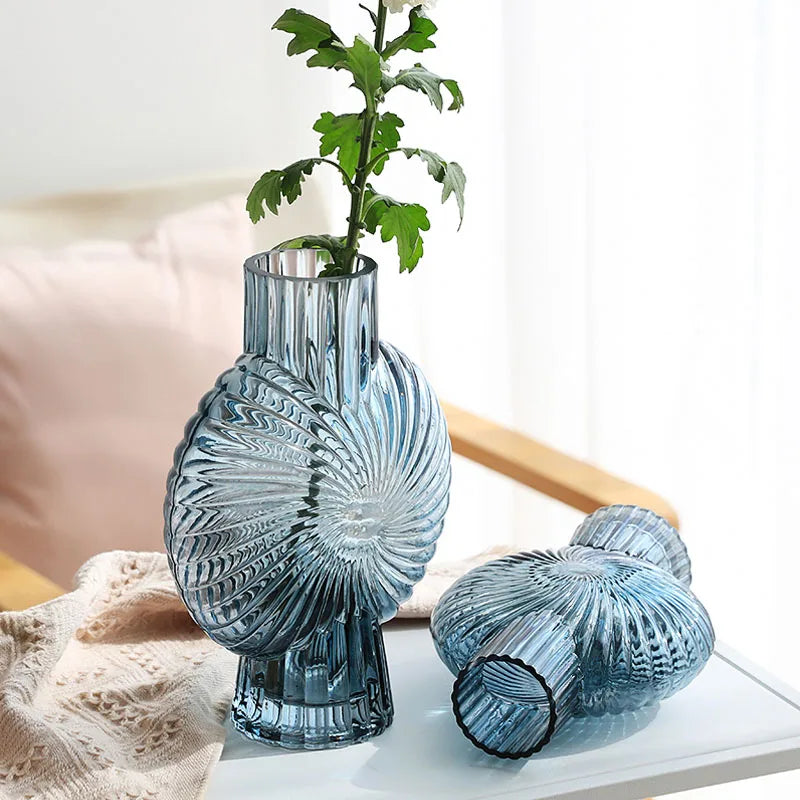 vase en verre moderne à motif spirale pour décoration intérieure