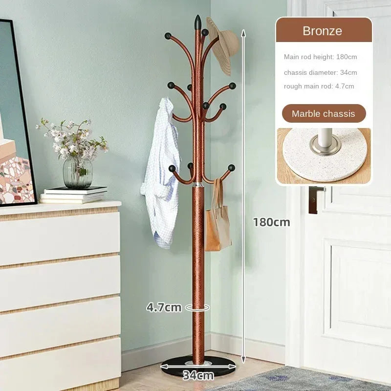 porte-manteau moderne en métal design arbre pour gagner de l'espace