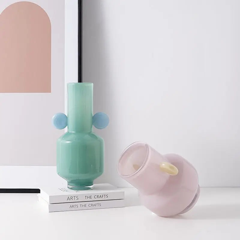 vase en vitrail fleur de dessin animé avec oreilles décoratif