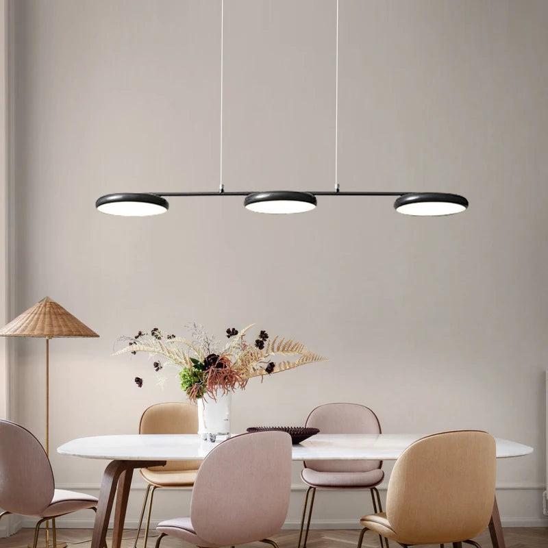 lustre led moderne en cuivre noir pour intérieur élégant