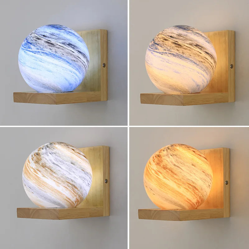 applique murale moderne en bois avec abat-jour planète led