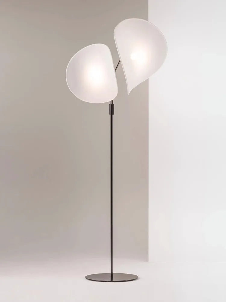 lampadaire design nordique pour décoration intérieure moderne