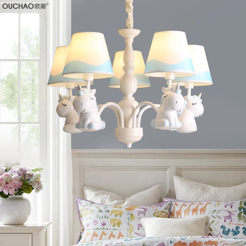 lustre licorne pour jardin d'enfants et chambre à coucher