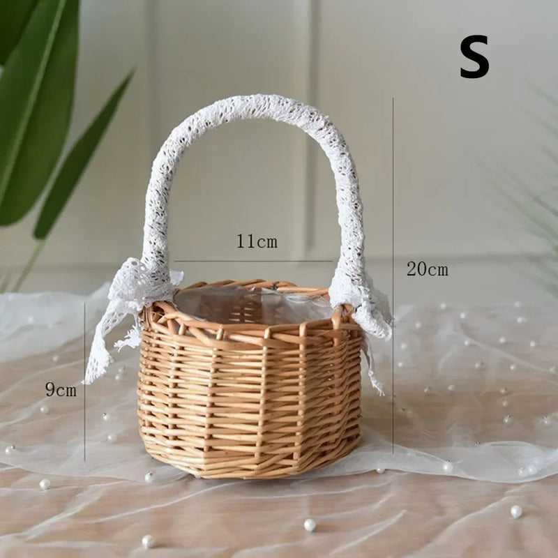 panier en rotin naturel tissé à la main pour mariage décoratif avec dentelle