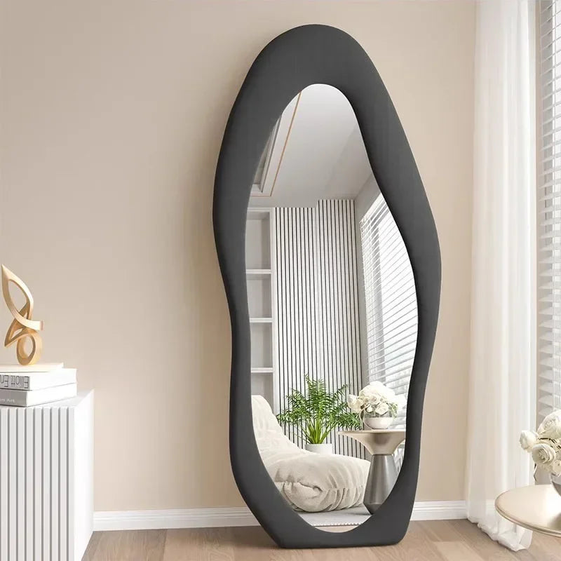 miroir intégral ondulé design nordique pour décoration intérieure