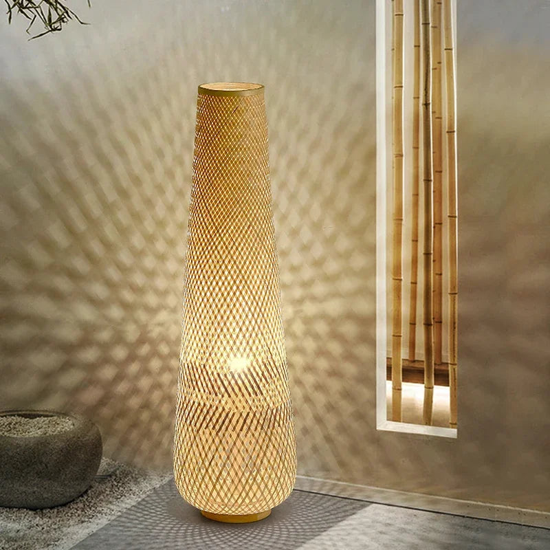 lampadaire cylindrique en bois et osier rétro tissé en bambou