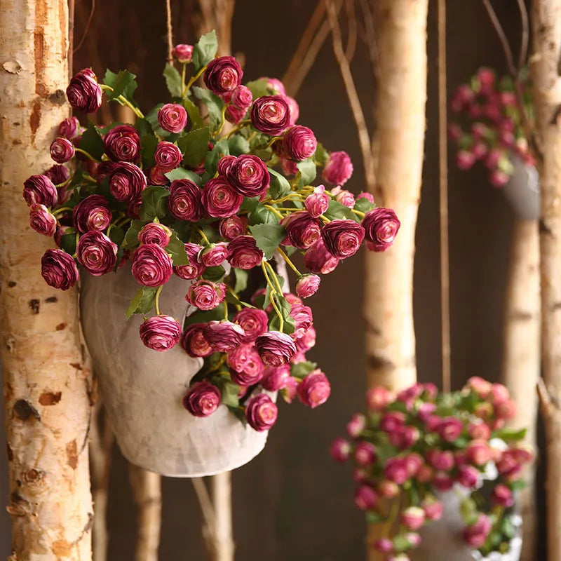 fleurs artificielles en soie roses et renoncules pour décoration de mariage