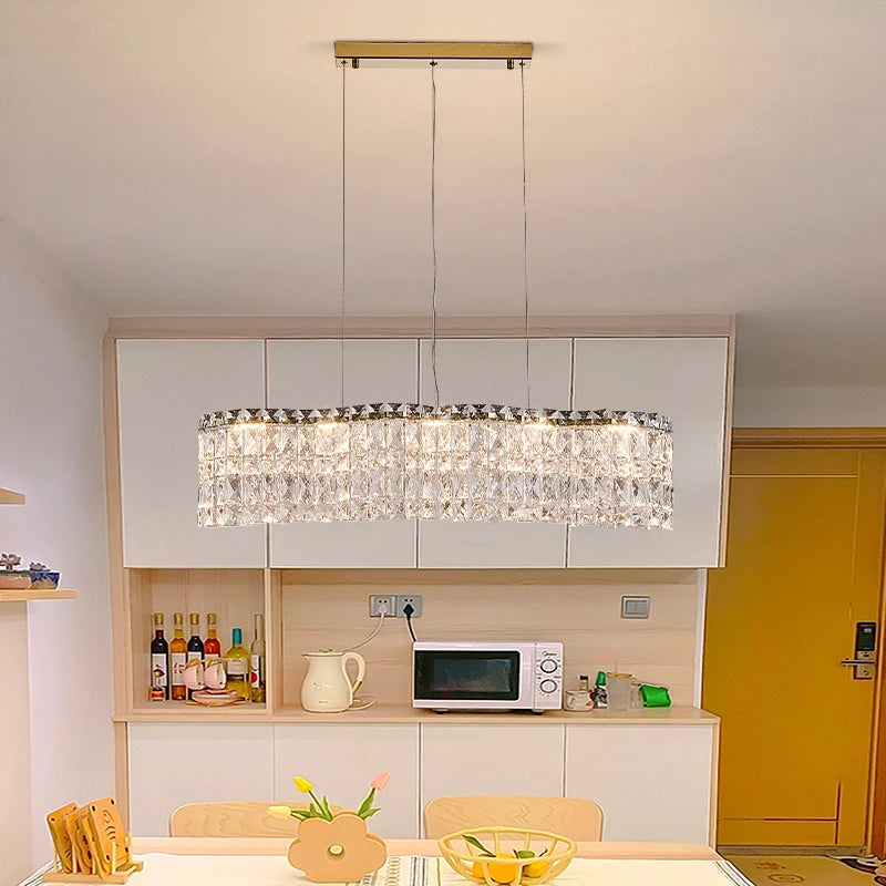 lustre moderne en cristal pour un éclairage élégant intérieur