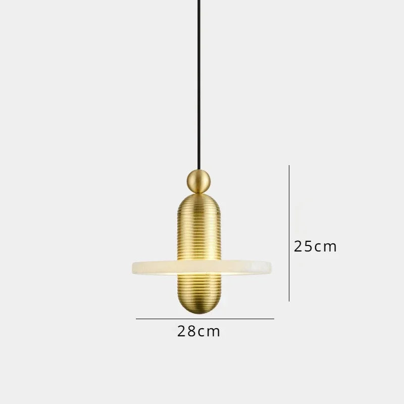 lustre en marbre et métal pour décoration nordique élégante