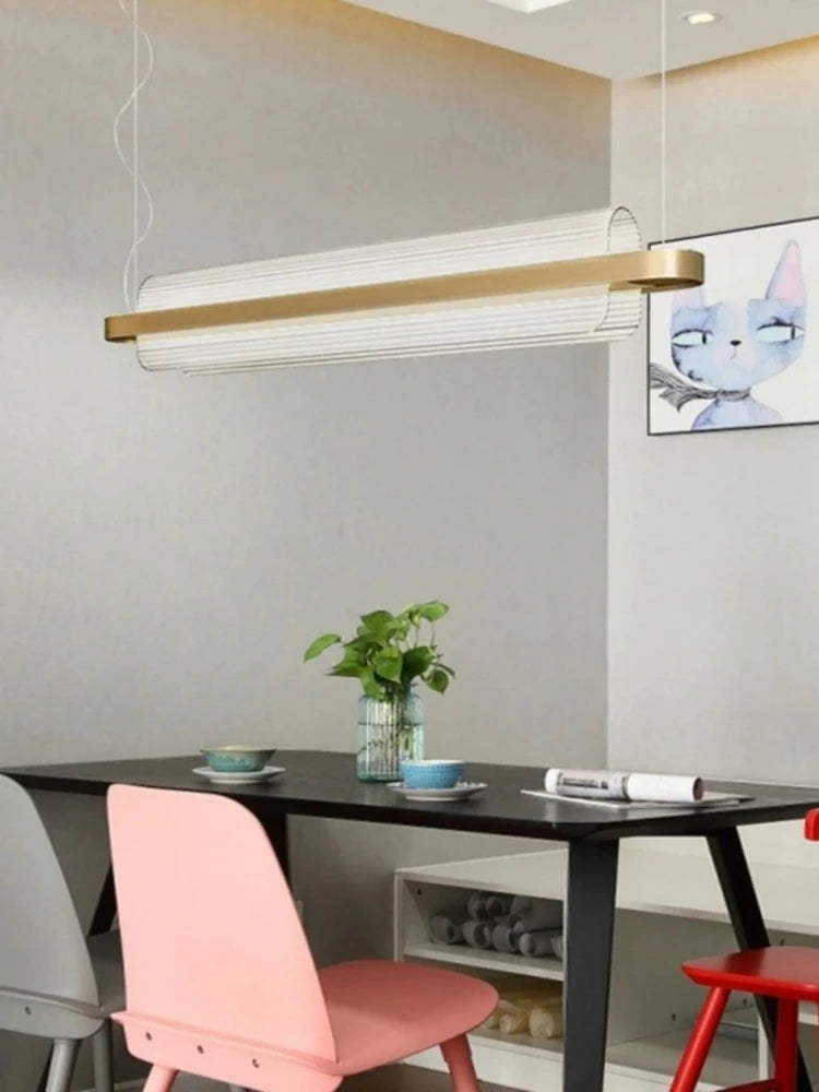 lustre minimaliste long pour restaurant café ou bureau créatif