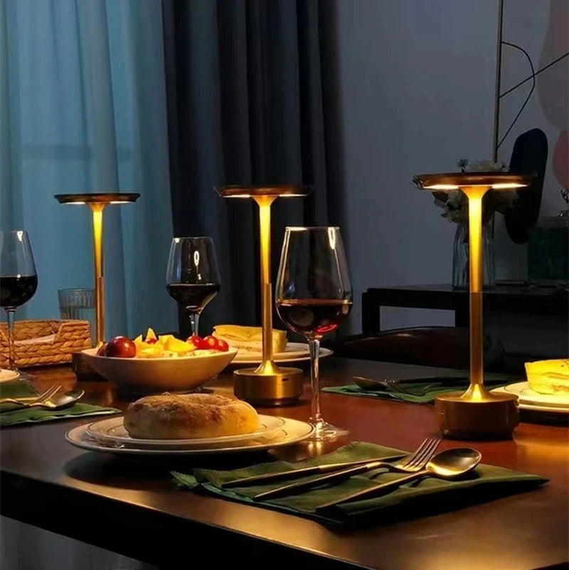 lampe de table rechargeable avec gradation d'atmosphère pour restaurant et bar