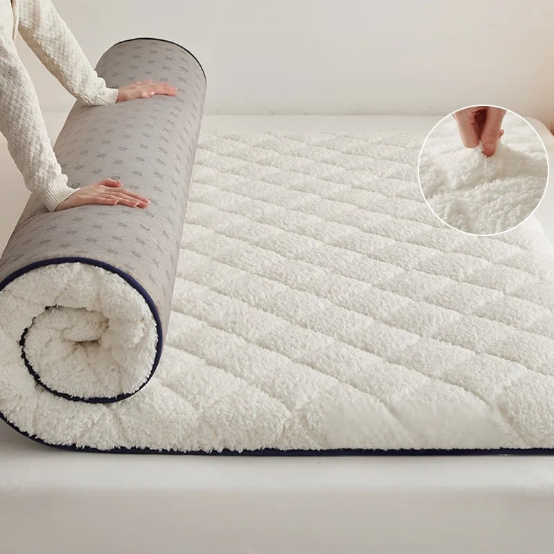 matelas pliant épaissi en velours pour dortoir ou chambre