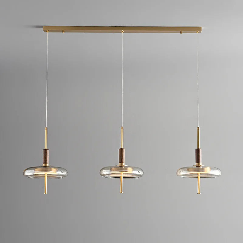 lustre nordique en cuivre design minimaliste pour intérieur élégant