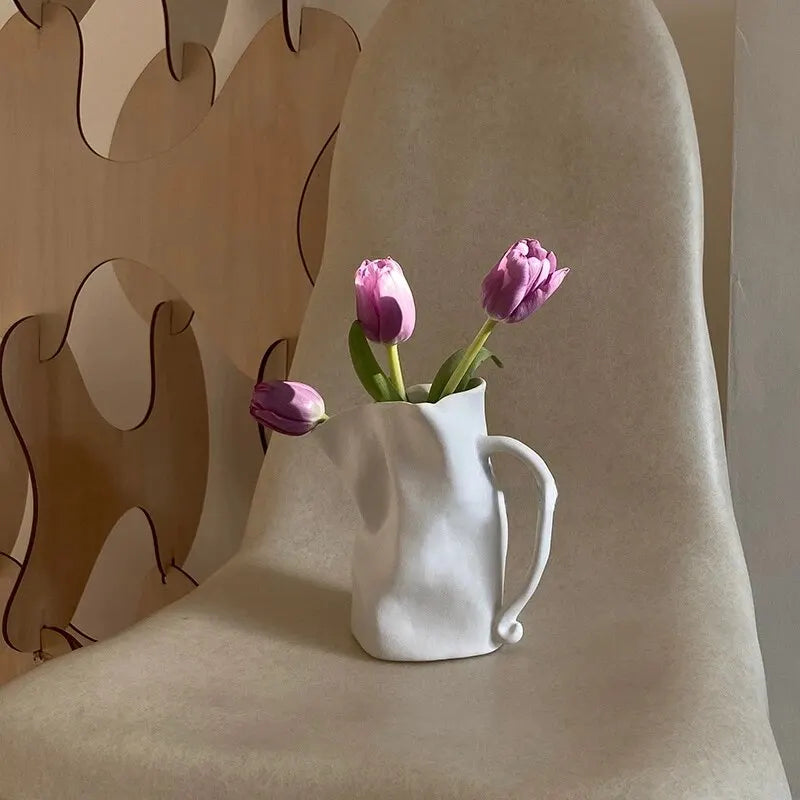 vase en céramique nordique pour décoration florale artisanale