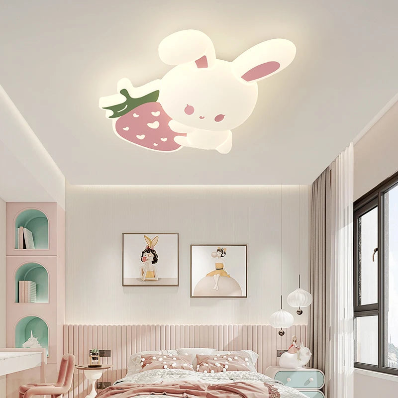 plafonnier lapin aux fraises pour chambre d'enfant décoration lumineuse