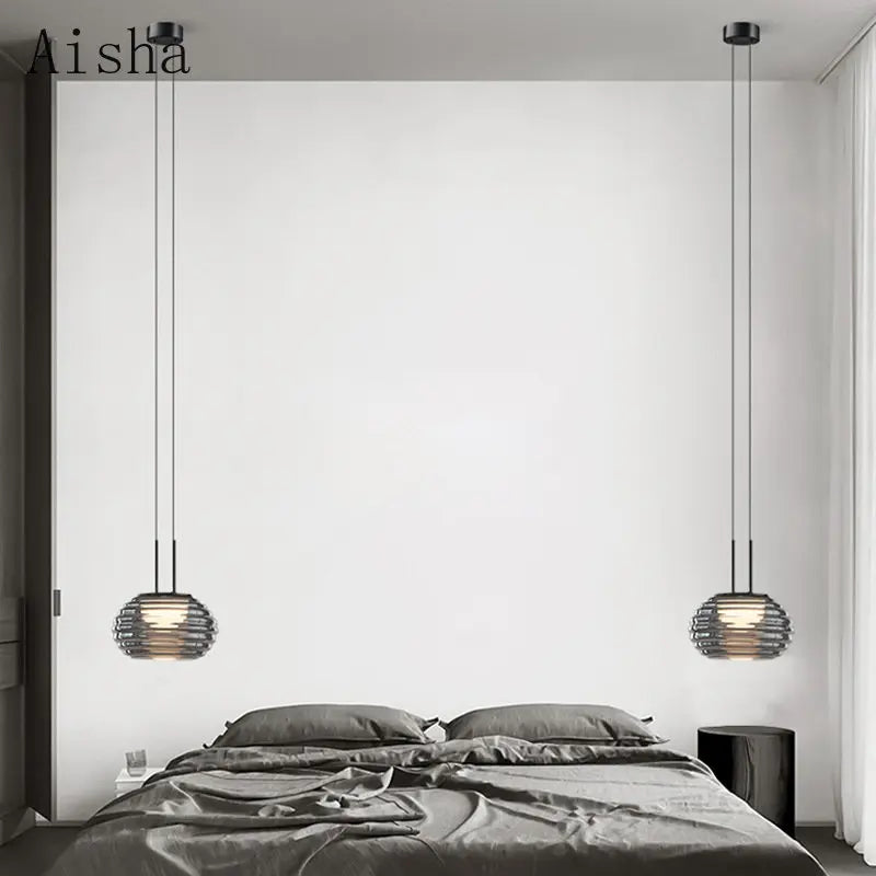 lampe de chevet suspendue design moderne en verre LED