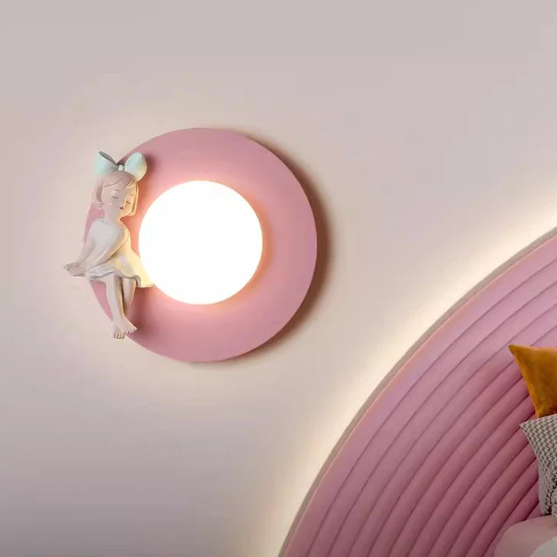 applique murale lumineuse pour chambre de fille moderne et chaleureuse