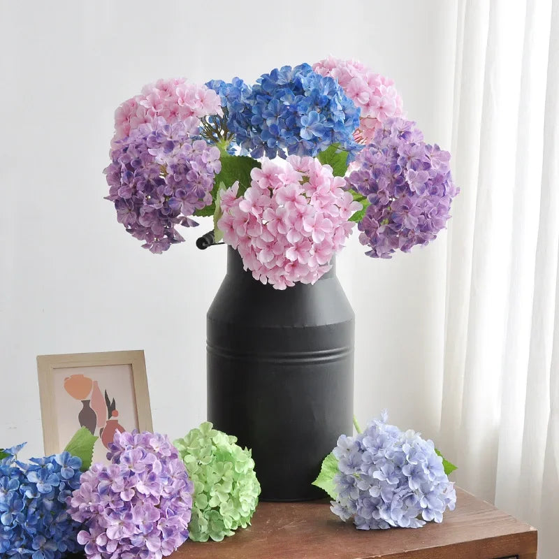 branche d'hortensia artificielle pour décoration intérieure et bureau