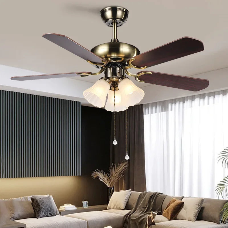 plafonnier moderne avec ventilateur pour ambiance agréable