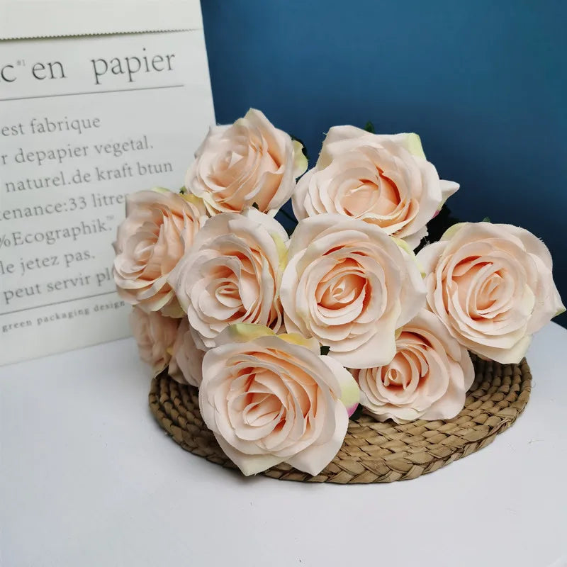 bouquet de roses artificielles pour mariage et décoration intérieure