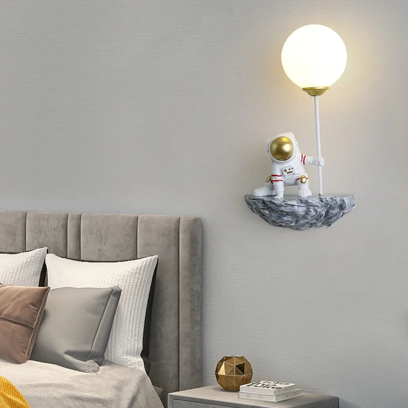 applique murale dessin animé astronaute lampe led pour enfants