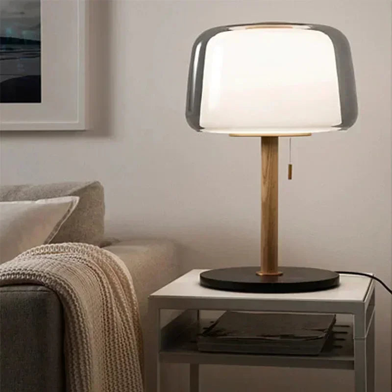 lampe de chevet design moderne en verre haut de gamme 2024