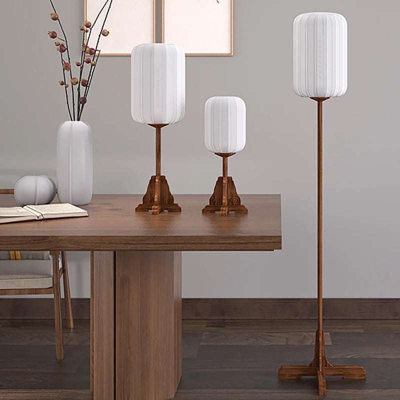 lampadaire classique en bois pour décoration intérieure moderne