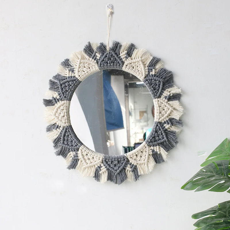 miroir mural en macramé style bohème pour décoration intérieure