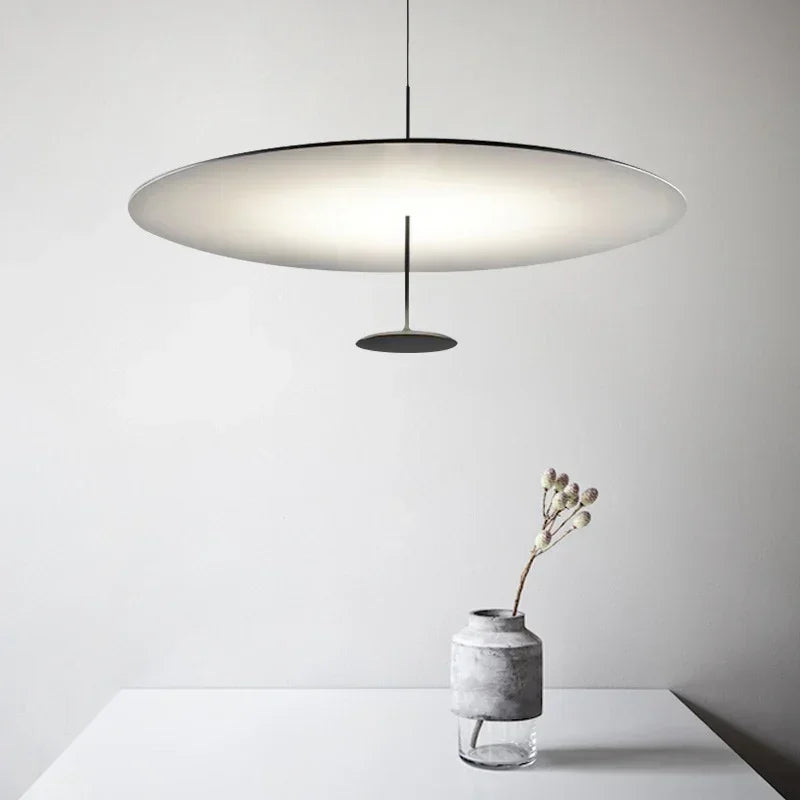 suspension luminaire ultra mince design minimaliste pour intérieur