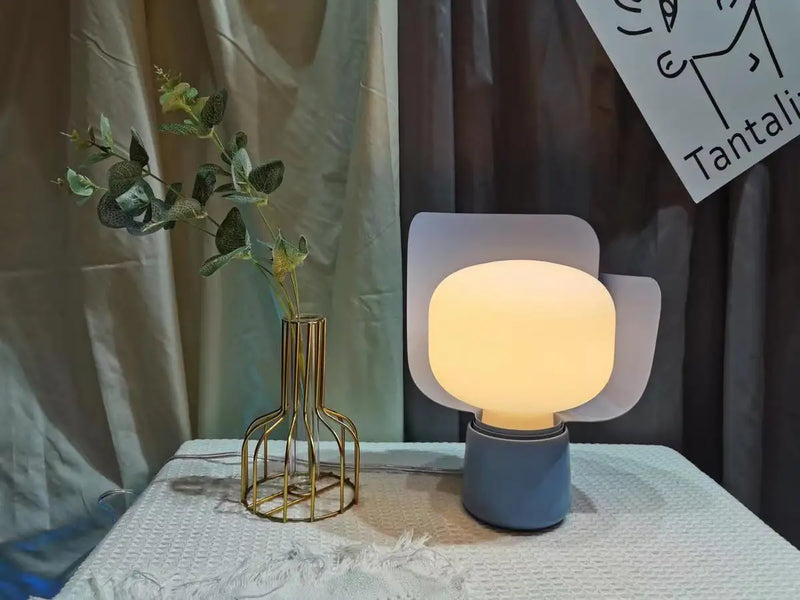 Lampe à poser LED en métal coloré krollet