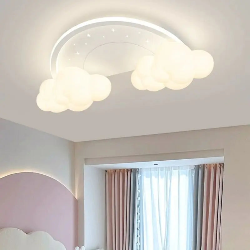 plafonnier moderne et chaleureux pour chambre enfant décor nuage arc-en-ciel