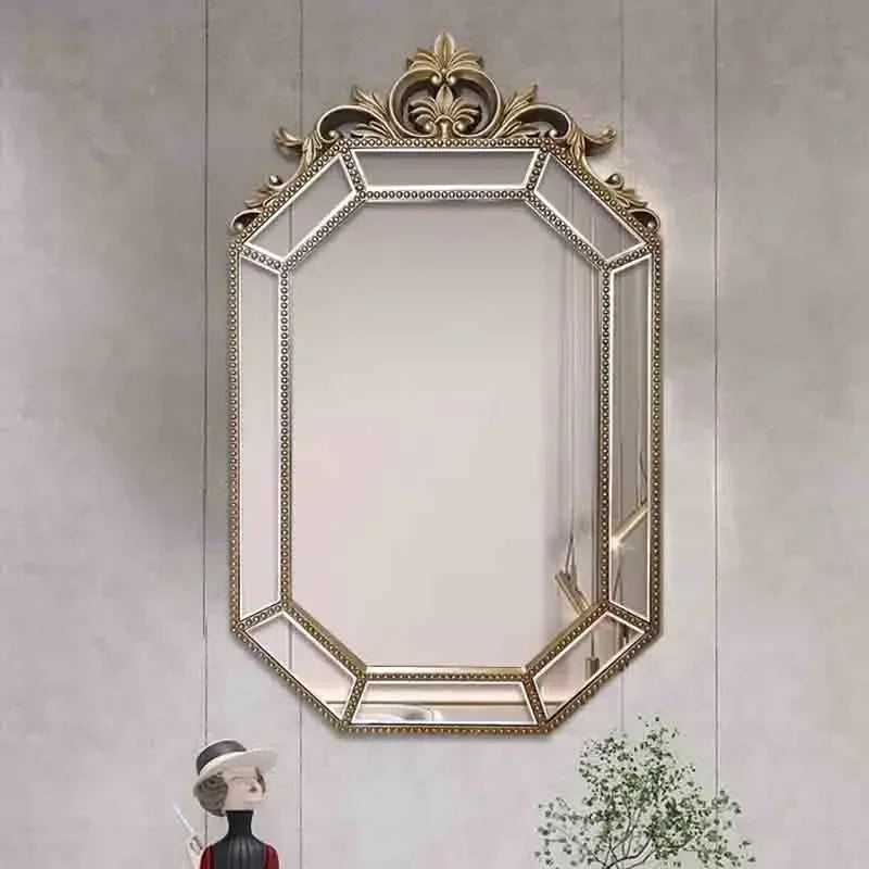 miroir décoratif suspendu nordique pour un élégant maquillage