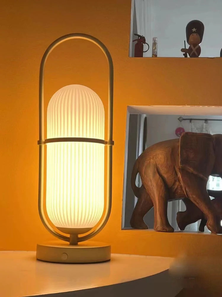 lampe portable en verre design moderne pour décoration intérieure